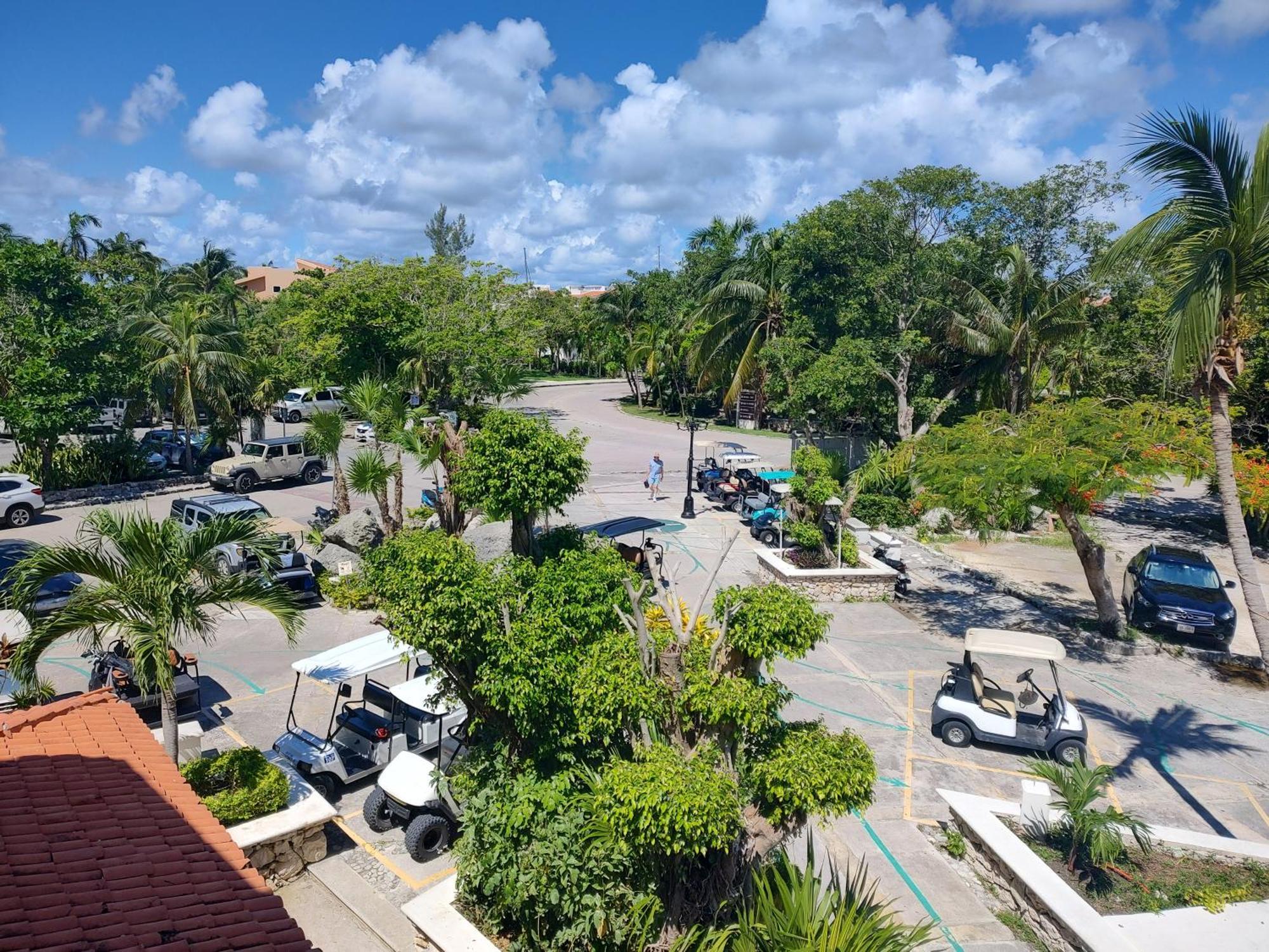 Private Rooms In A Hotel-Type Apartment - Super Located Puerto Aventuras Buitenkant foto